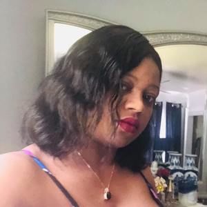 Meet your Posher, Maryse